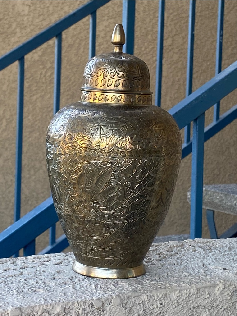 Vintage Brass Indian India Urn Ginger Jar & Lid 9”H Etched Ornate Intricate Vase